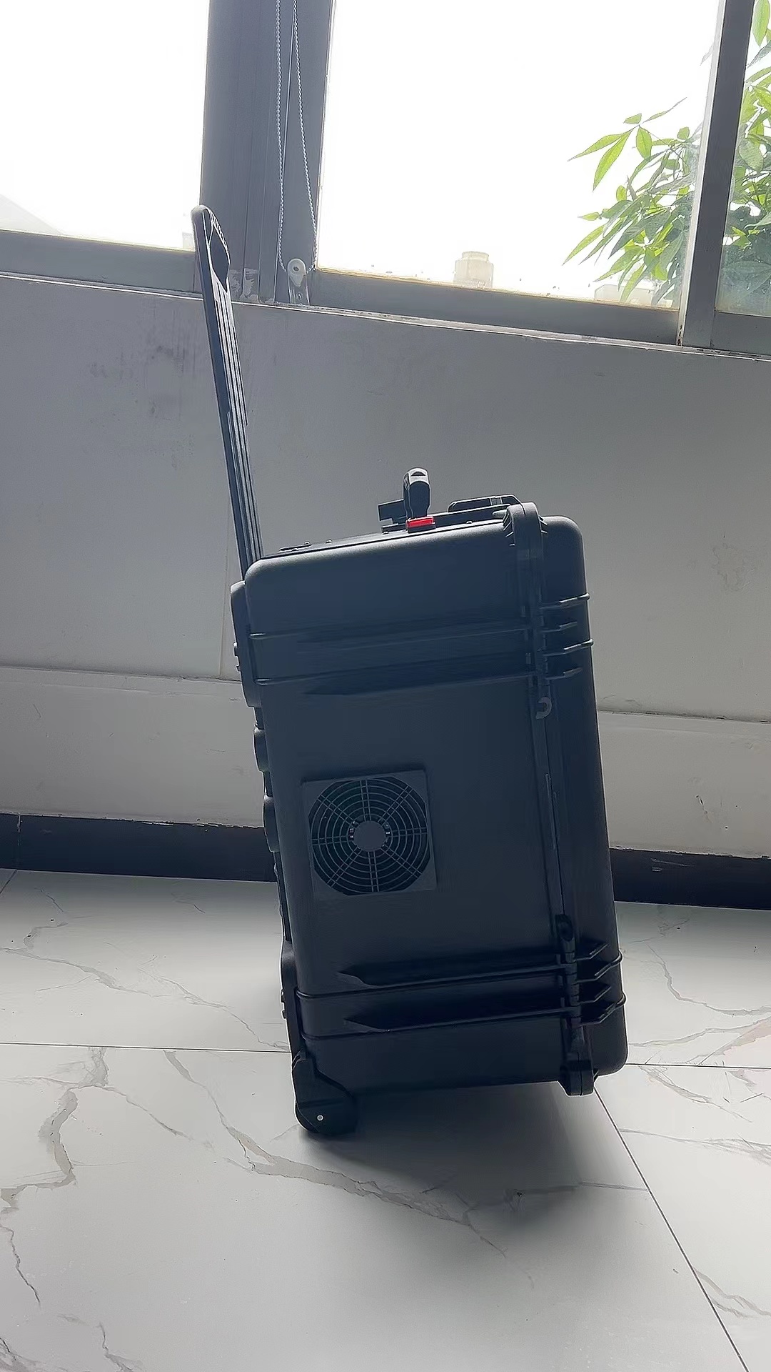 玉州手拉箱型移动通信干扰器